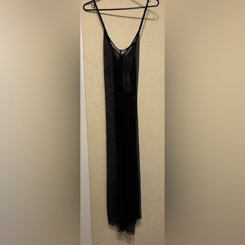 FOREVER21 Black Slip Dress